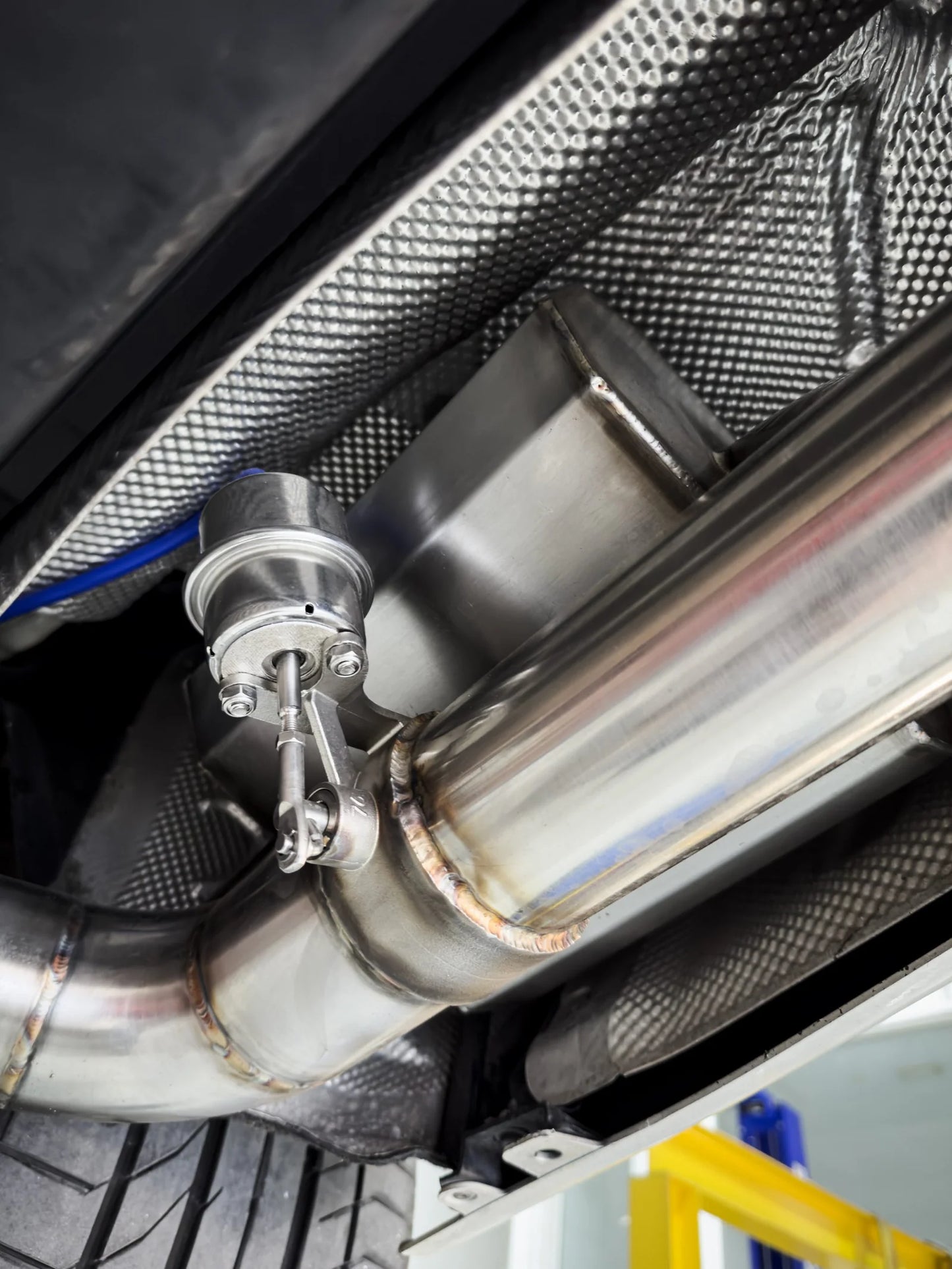 Mercedes AMG CLS63 (218) M157 5.5L V8 BiTurbo Valved Catback Exhaust System 76mm/3in